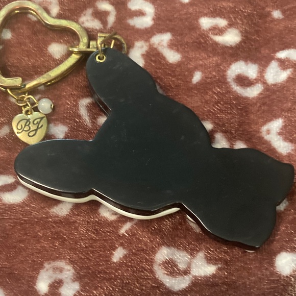 Betsy Johnson vintage Black and White Dog Keychain - Picture 2 of 2